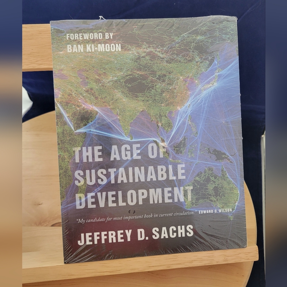 Softcover The Age of Sustainable Development by Jeffrey Sachs, NEW SEALED, 2015